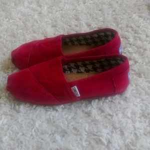 Toms Slipons